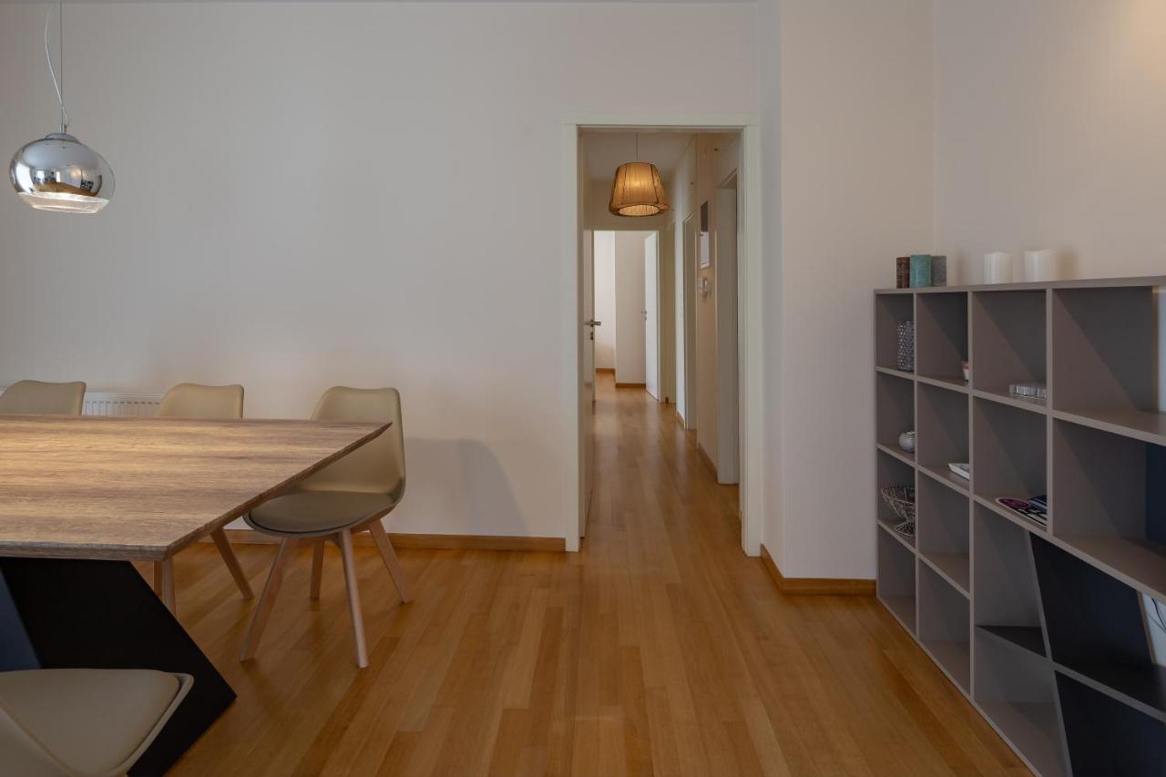 Sagittarius - Faliro Sea Side Apartment Athen Exterior foto